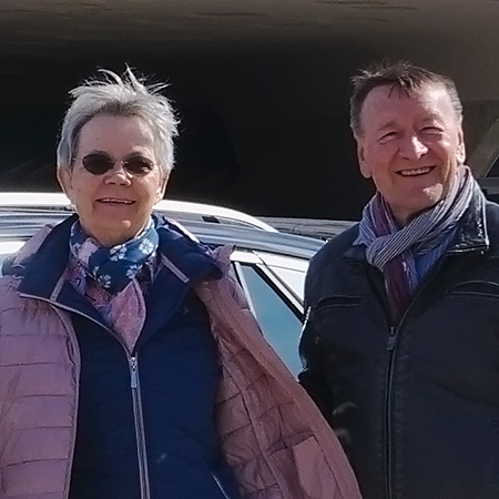VW Kundenzufriedenheit T-Roc: Frau Helga H. aus Hannover schreibt Ihre Erfahrungen beim Autokauf bei autoWOBil.de in Wolfsburg 