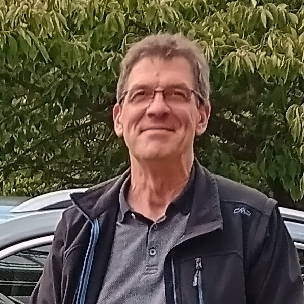 VW Neuwagenkauf Touran bei autoWOBil.de in Wolfsburg: Holger W. aus 09244 Lichtenau