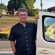 Dr. Markus M. aus 55767 Achtelsbach berichtet über seine Erfahrung beim Kauf seines neuen VW Caddy bei autoWOBil.de Wolfsburg