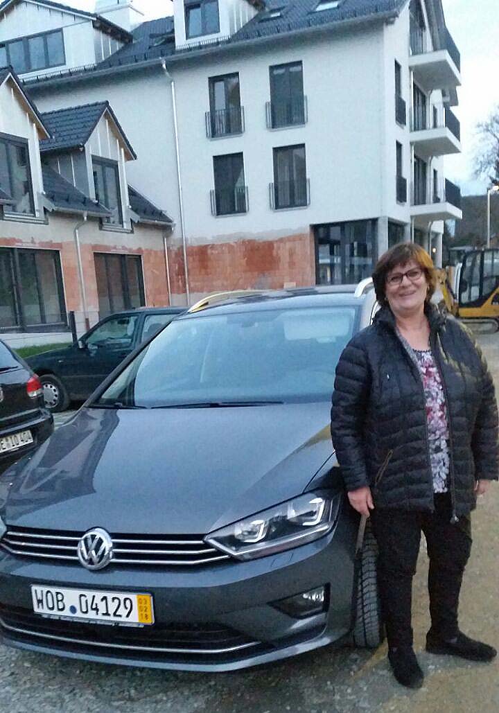 Und auch von Doris Sch. aus Waging wieder eine glatte 1 für den Volkswagen Golf direkt von der autoWOBil.de Jahreswagenzentrale in Wolfsburg 