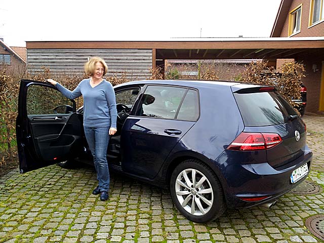 VW Jahreswagen Golf Highline aus Wolfsburg günstiger - www.autoWOBil.de 